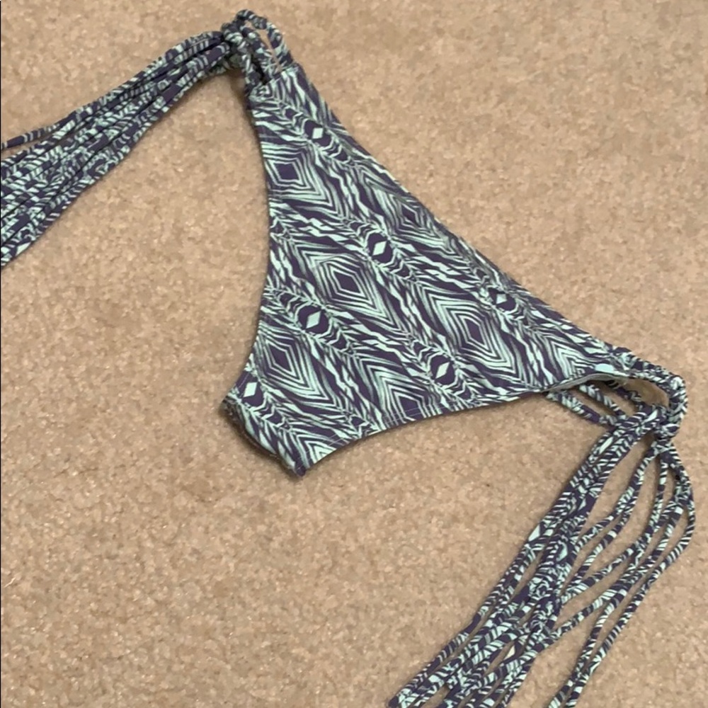 Volcom Bikini Bottom With String Detailing - image 5